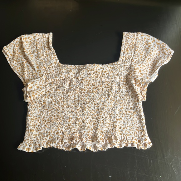 Urban romantics cheetah crop top - Picture 5 of 5